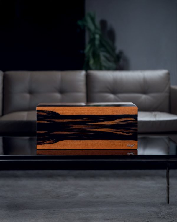 Davidoff Grande Humidor - Rare Gabon Ebony (Glossy) + 20 Davidoff Cigars