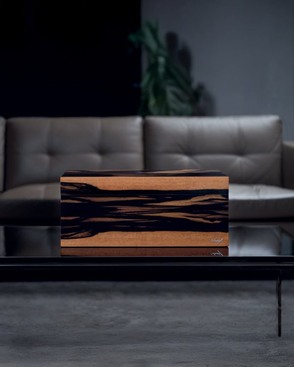 Davidoff Grande Humidor - Rare Gabon Ebony (Matte) + 20 Davidoff Cigars